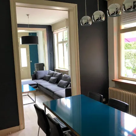 Les Tamaris Villa *