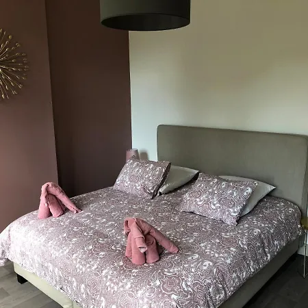 וילה Les Tamaris *