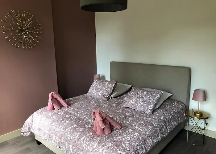 וילה Les Tamaris *